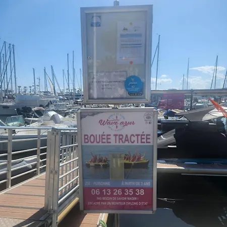 Che Michel Yourehosthelper Appartamento Saint-Raphaël