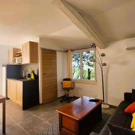 Apartment Che Michel Yourehosthelper