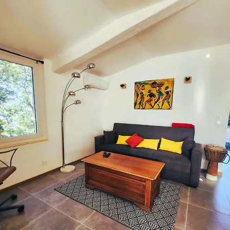 Che Michel Yourehosthelper Apartment *