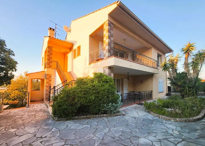 Che Michel Yourehosthelper Apartment